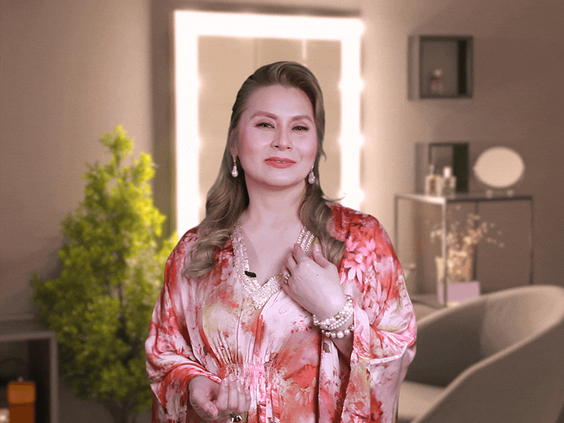 Beauty Guru Shares a Quick Makeup Routine for Busy Moms