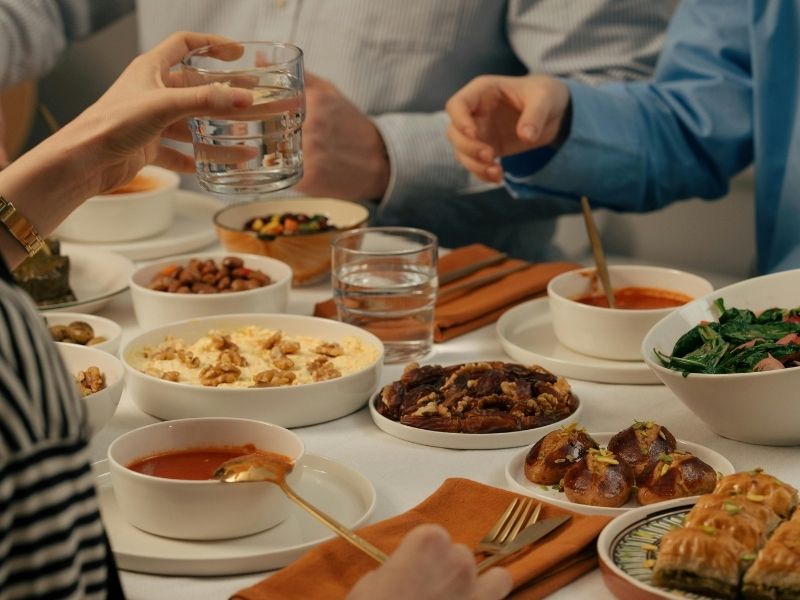 Hosting People with Food Allergies: Tips and Recommendations