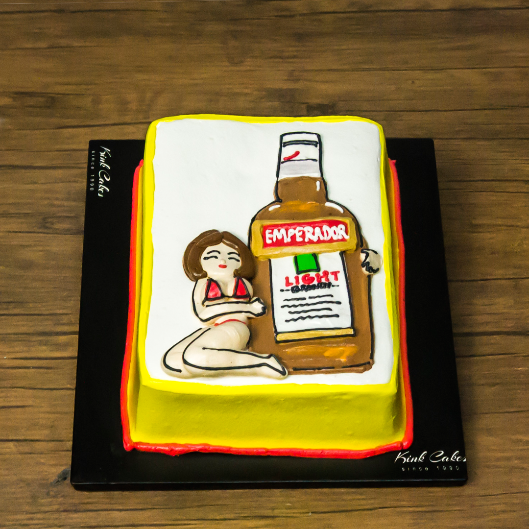 Empi-01 Cake by Kink Cakes | Iskaparate