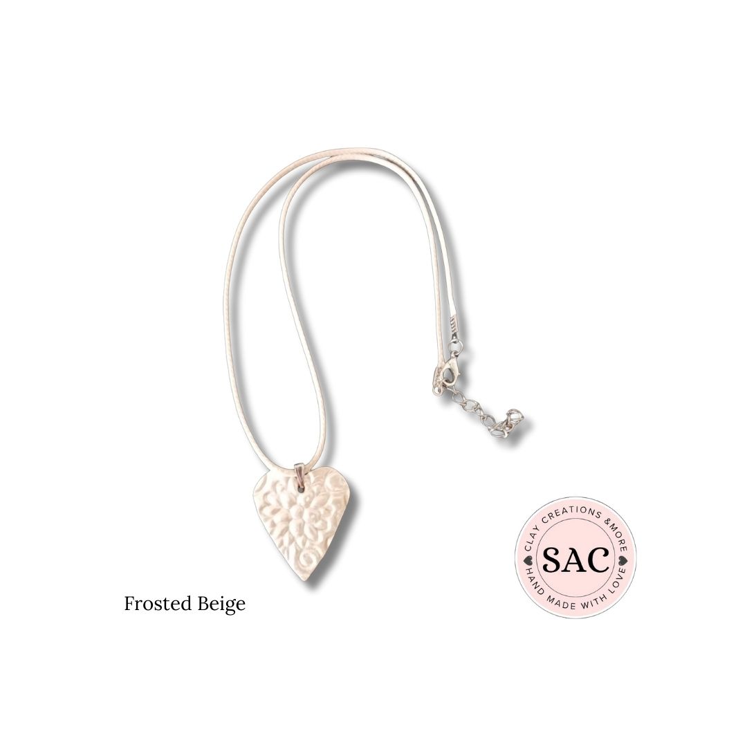 Adjustable Air Dry Clay Necklace | Iskaparate